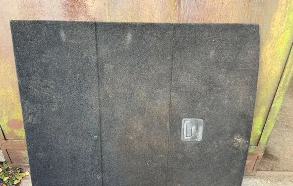 Volkswagen PASSAT B6 Trunk/boot mat liner 3C9863463F