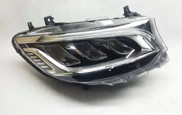 Mercedes-Benz Sprinter W907 W910 Headlight/headlamp A9109065100