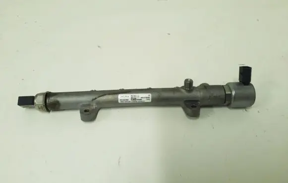 Mercedes-Benz E C207 W207 Fuel main line pipe A6510700495