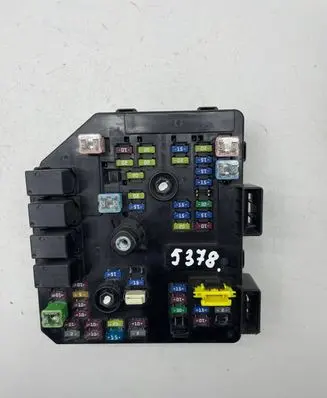 Chevrolet Captiva Fuse module 95903657 3657U