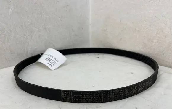 Volkswagen Golf VIII Alternator belt 