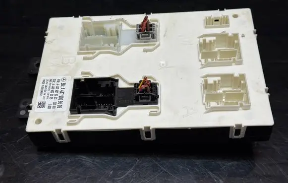 Mercedes-Benz V Class W447 Fuse box set A4479009609 A4479022005 A4479015203