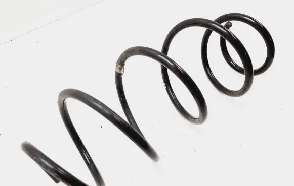 Mercedes-Benz E W212 Front coil spring