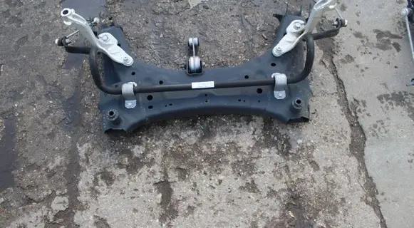 Renault Captur II Front subframe