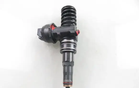 Skoda Fabia Mk1 (6Y) Fuel injector 0414720037 038130073AJ