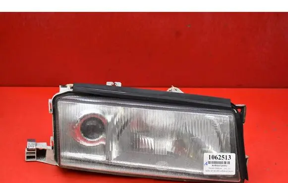 Skoda Octavia Mk1 (1U) Headlight/headlamp 