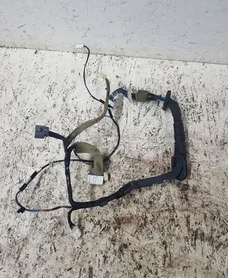 Subaru Legacy Front door wiring loom