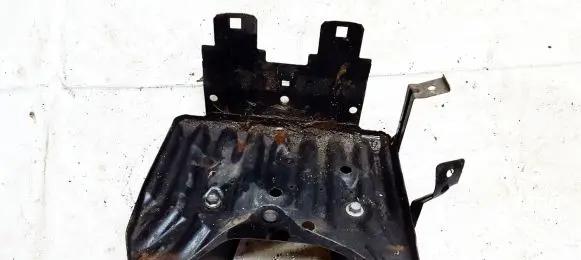 Battery box tray