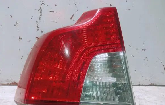 Volvo S40 Rear/tail lights I090028
