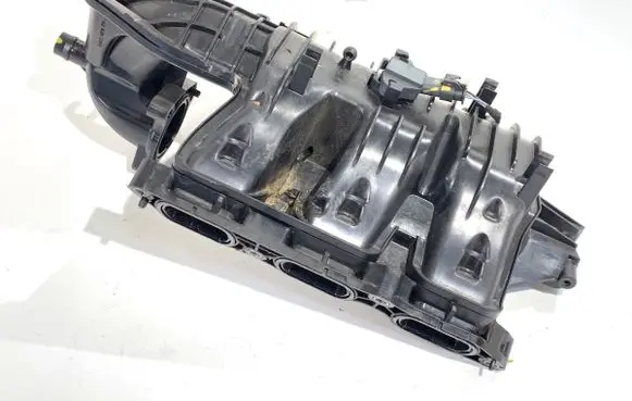Skoda Kamiq Intake manifold 05C129711F