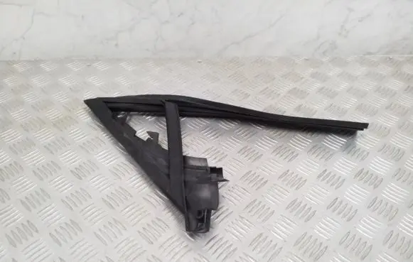 Mercedes-Benz E C207 W207 Front door rubber seal A2077270187