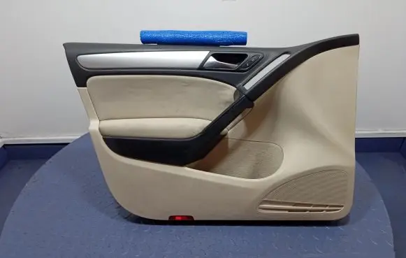 Volkswagen Golf VI Door card panel trim set 
