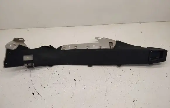 Mercedes-Benz E W212 (D) pillar trim (bottom) 82753046