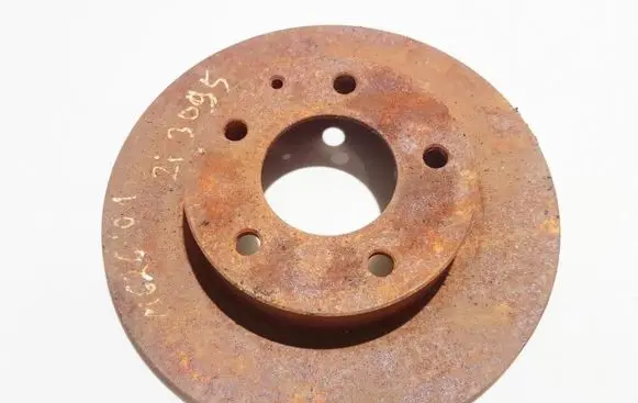 Mazda 626 Rear brake disc neventiliuojamas