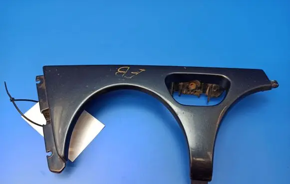 Under headlight/headlamp trim