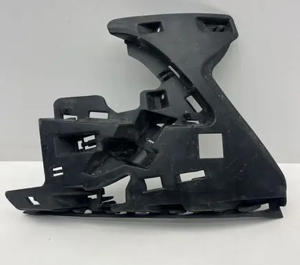 Volvo V60 Front bumper mounting bracket 31323426
