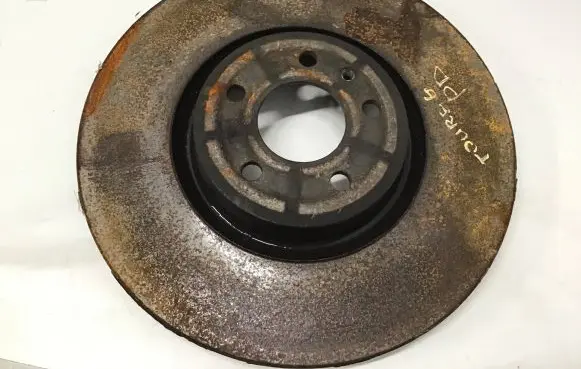 Volkswagen Touareg III Front brake disc