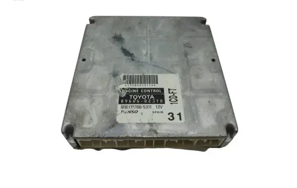 Toyota Corolla E120 E130 Engine control unit/module 8966602310 MB1753005311