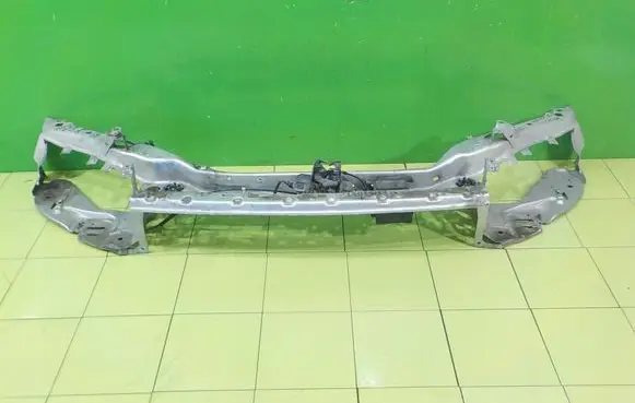 Volvo C70 Radiator support slam panel TP242