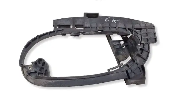 BMW 7 E65 E66 Rear door exterior handle/bracket 7013703