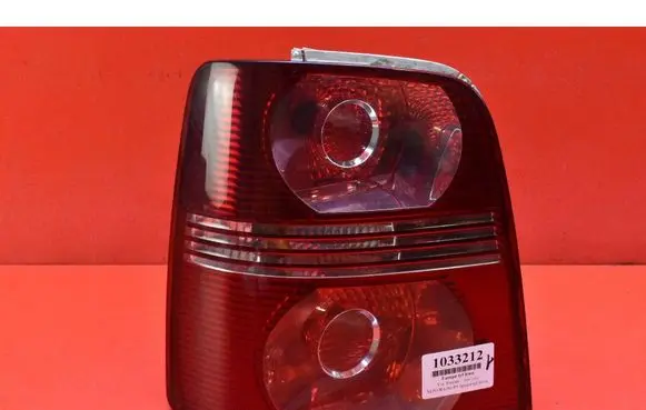 Volkswagen Cross Touran I Rear/tail lights 1T0945095J