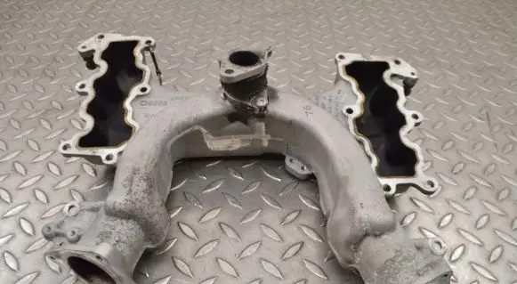 Audi Q7 4L Intake manifold 067145762N 057145770L