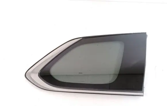 Mitsubishi Outlander Rear side window 6121A910