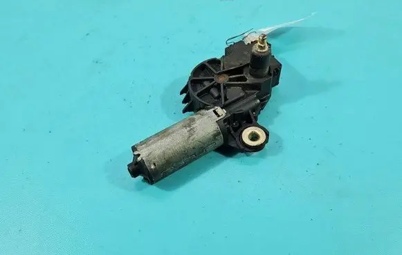 Rear window wiper motor