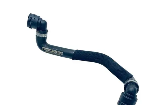 Mercedes-Benz GLC X253 C253 Engine coolant pipe/hose A2135017400