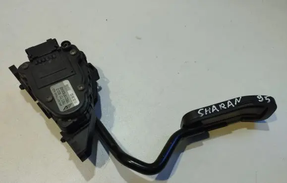 Volkswagen Sharan Accelerator throttle pedal 7M3721603D YM219F836AB