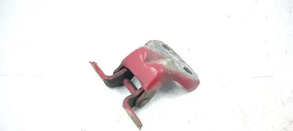 Subaru Impreza I Rear door upper hinge 680RUR
