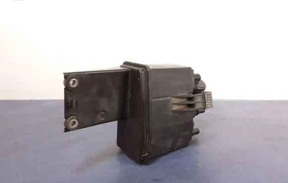 Volvo XC60 Active carbon filter fuel vapour canister 31372291