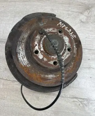 Renault Megane III Rear wheel hub