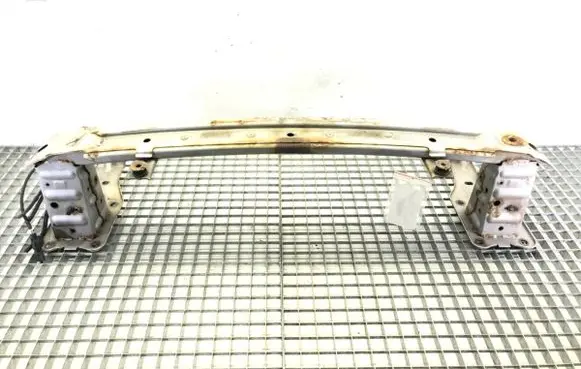 Front bumper support beam