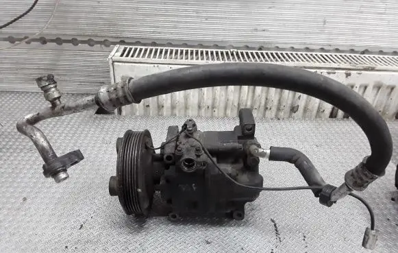 Mazda 3 I Air conditioning (A/C) compressor (pump)