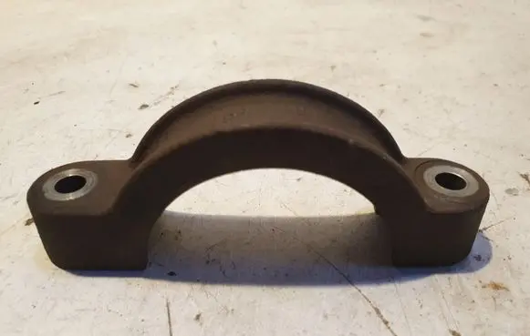 Volvo S60 Driveshaft support bearing bracket 