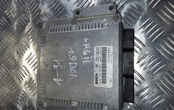 Renault Laguna II Engine control unit/module 0281010297 HOM8200048297 8200164156
