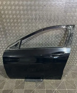 Mercedes-Benz A W176 Front door 
