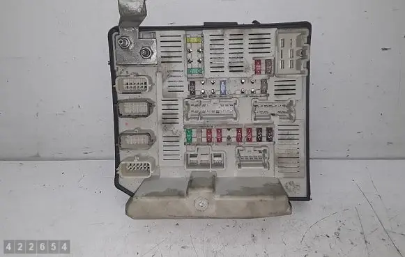 Renault Kangoo II Engine control unit/module 8200451901