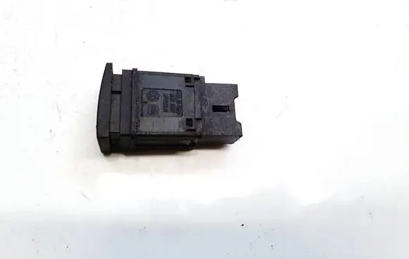 Volkswagen Polo IV 9N3 Windscreen/window heater switch 6q0959621