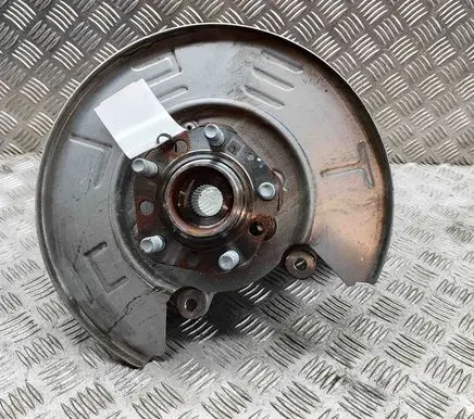 Tesla Model Y Rear wheel hub 104466600C 104412300B