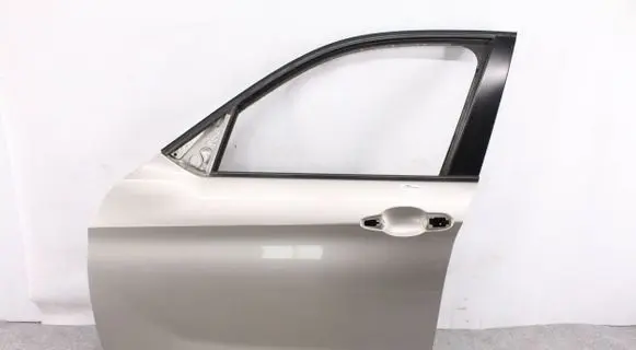 BMW X1 E84 Front door 9628745 41009628745