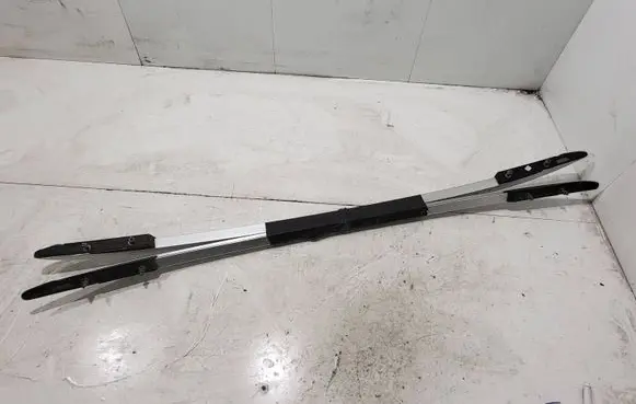 Volkswagen Cross Polo Roof bar rail 6R0860043