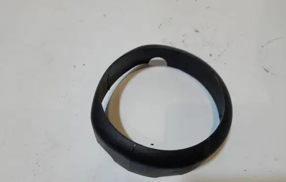 Steering wheel column trim