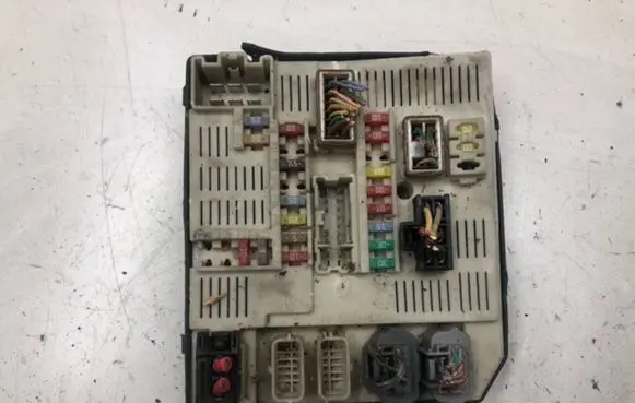 Renault Laguna III Comfort/convenience module 51914415