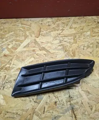 Skoda Fabia Mk1 (6Y) Front bumper lower grill 5J0807367A