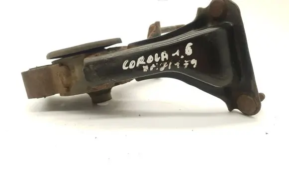 Toyota Corolla E120 E130 Gearbox mount 1T5478