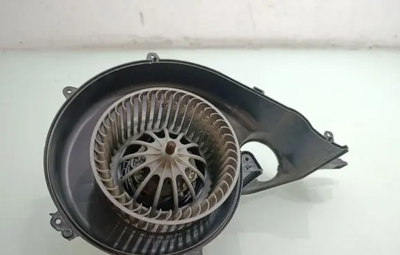 Heater fan/blower
