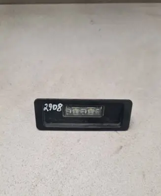 Volvo V40 Cross country Number plate light 31352526