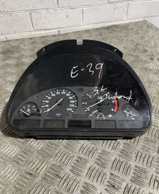 BMW 5 E39 Speedometer (instrument cluster) 6914913 110008735135